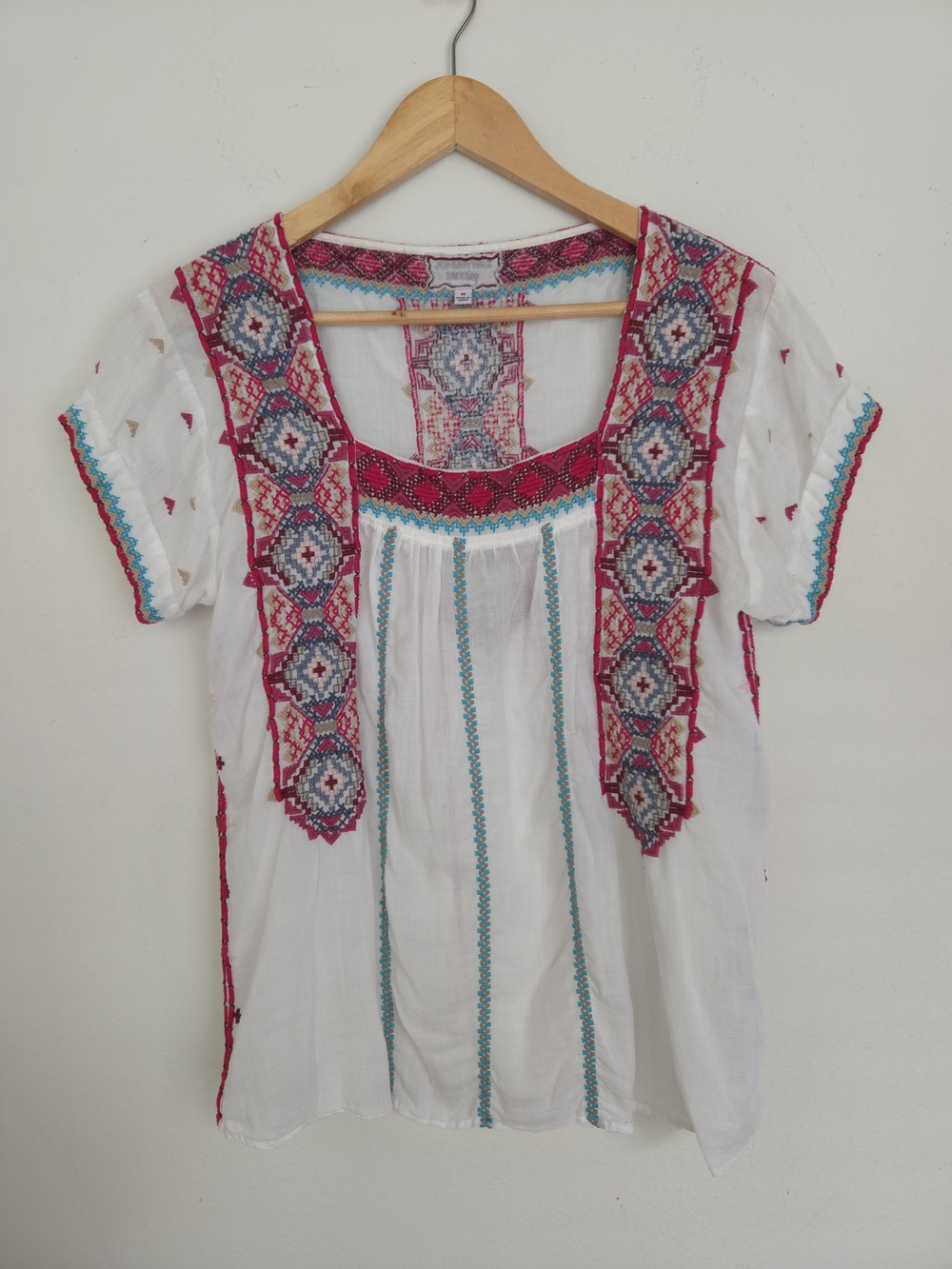 Johnny Was Workshop 100% Ramie Kaya Embroidered Peasant Boho Cottagecore Top M